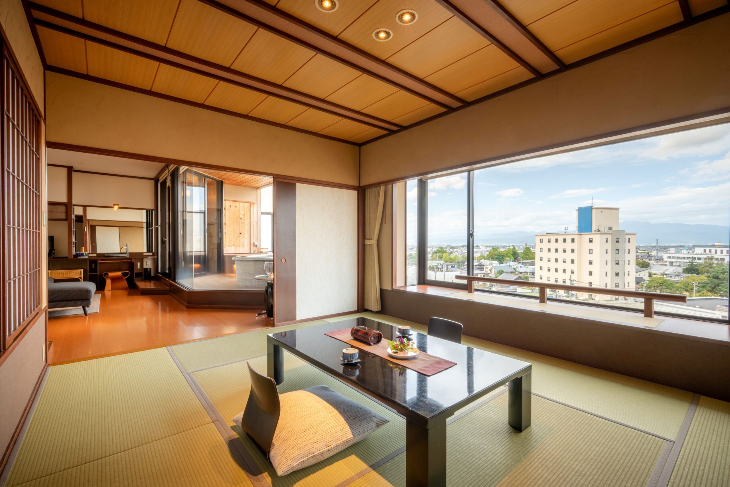 季のはな 展望露天風呂付和モダンスイート